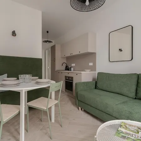 Apartment Harbor - *